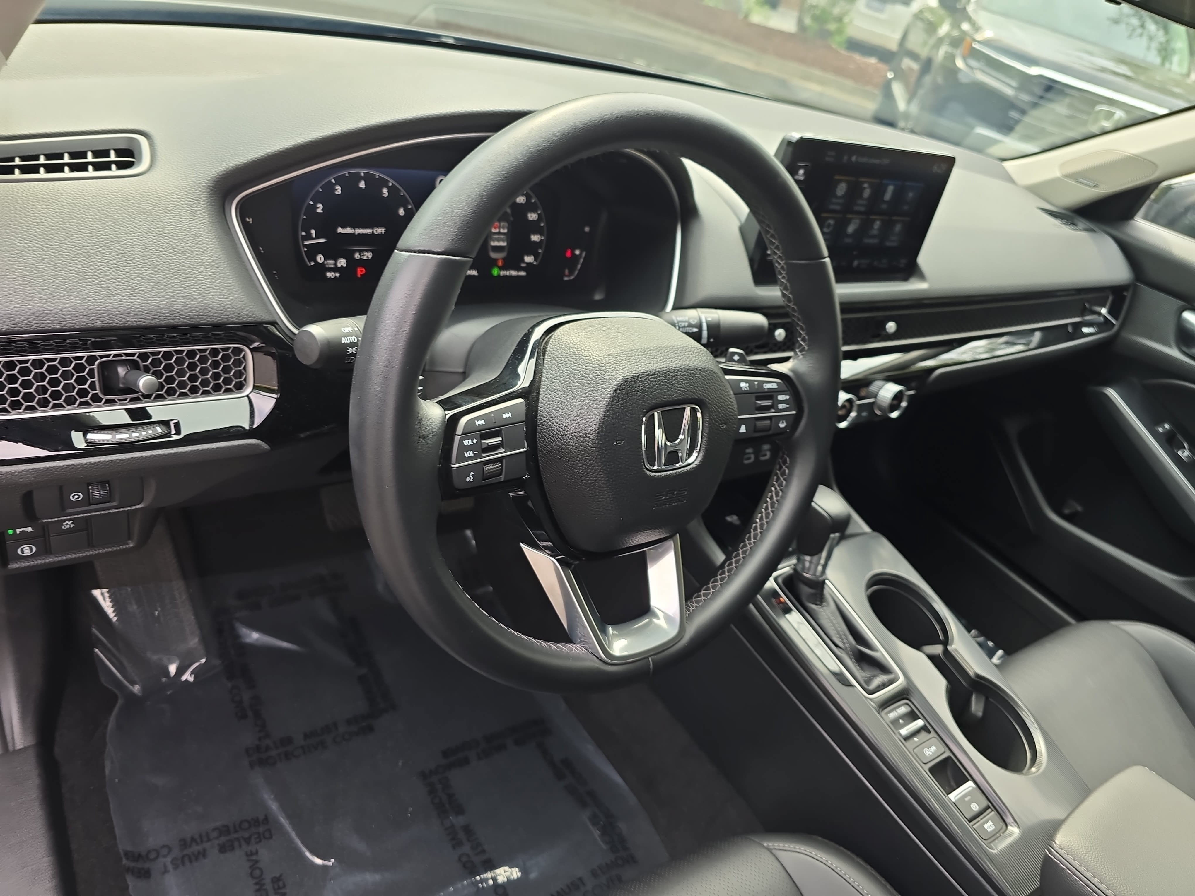 Used 2023 Honda Civic Touring image 15