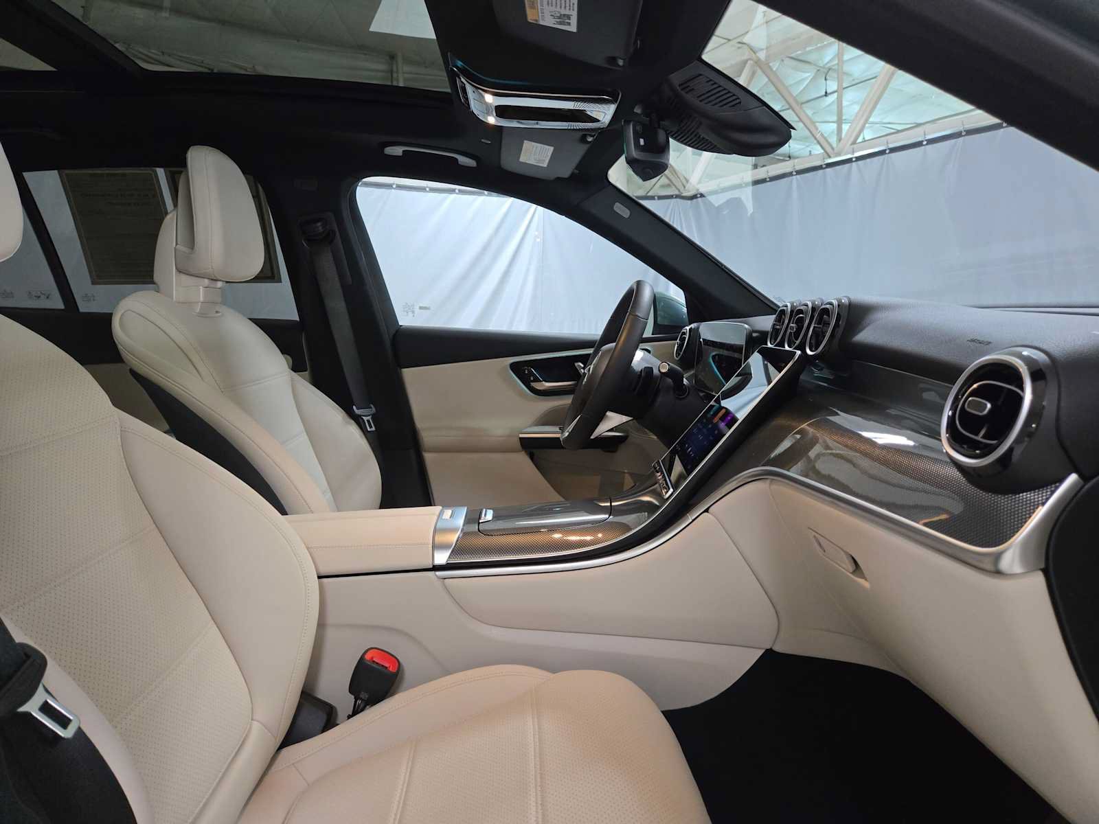 Certified 2026 Mercedes-Benz GLC 300 4MATIC image 11