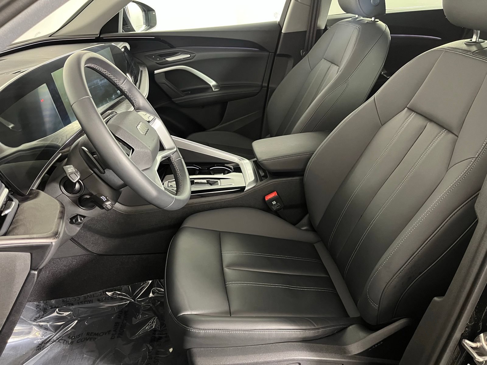 Used 2025 Audi Q5 Premium w/ Convenience Package AWD/4WD image 12