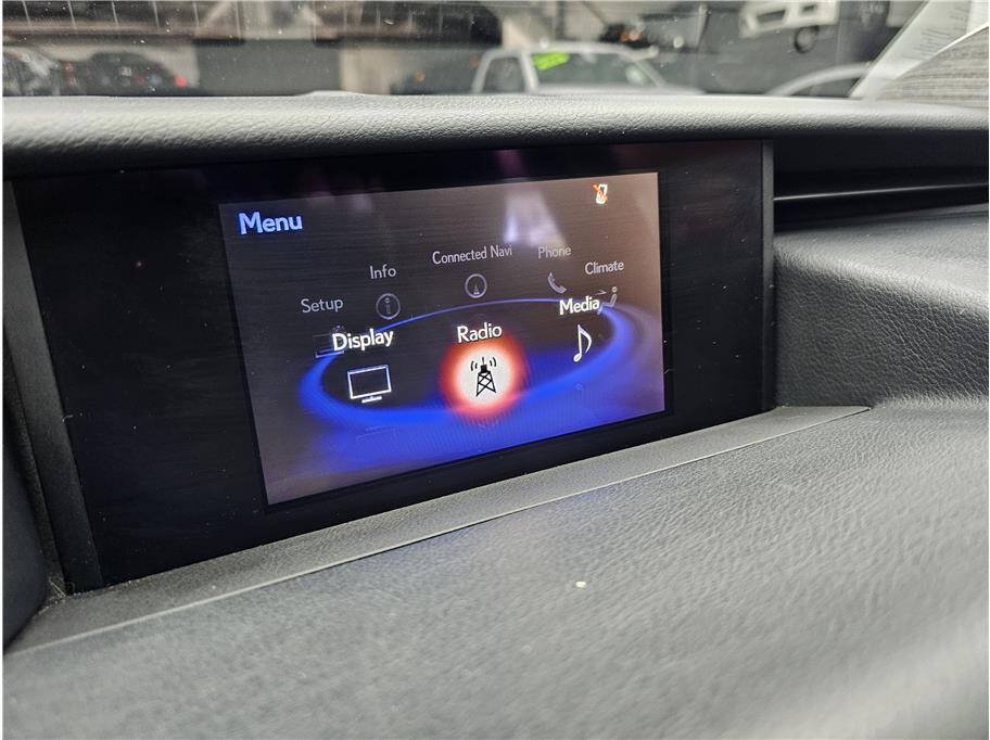 Used 2020 Lexus ES 350 F Sport w/ Accessory Package 2 FWD image 32