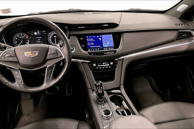 Used 2024 Cadillac XT5 Sportv w/ LPO, Floor Liner Package image 7
