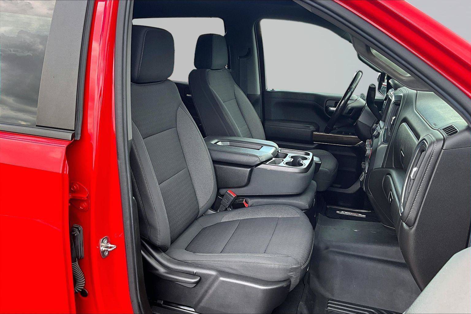 Used 2021 Chevrolet Silverado 1500 RST AWD/4WD image 8