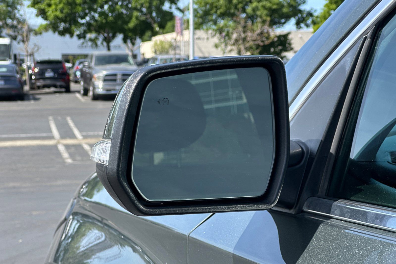 Certified 2023 Chevrolet Traverse LT image 53