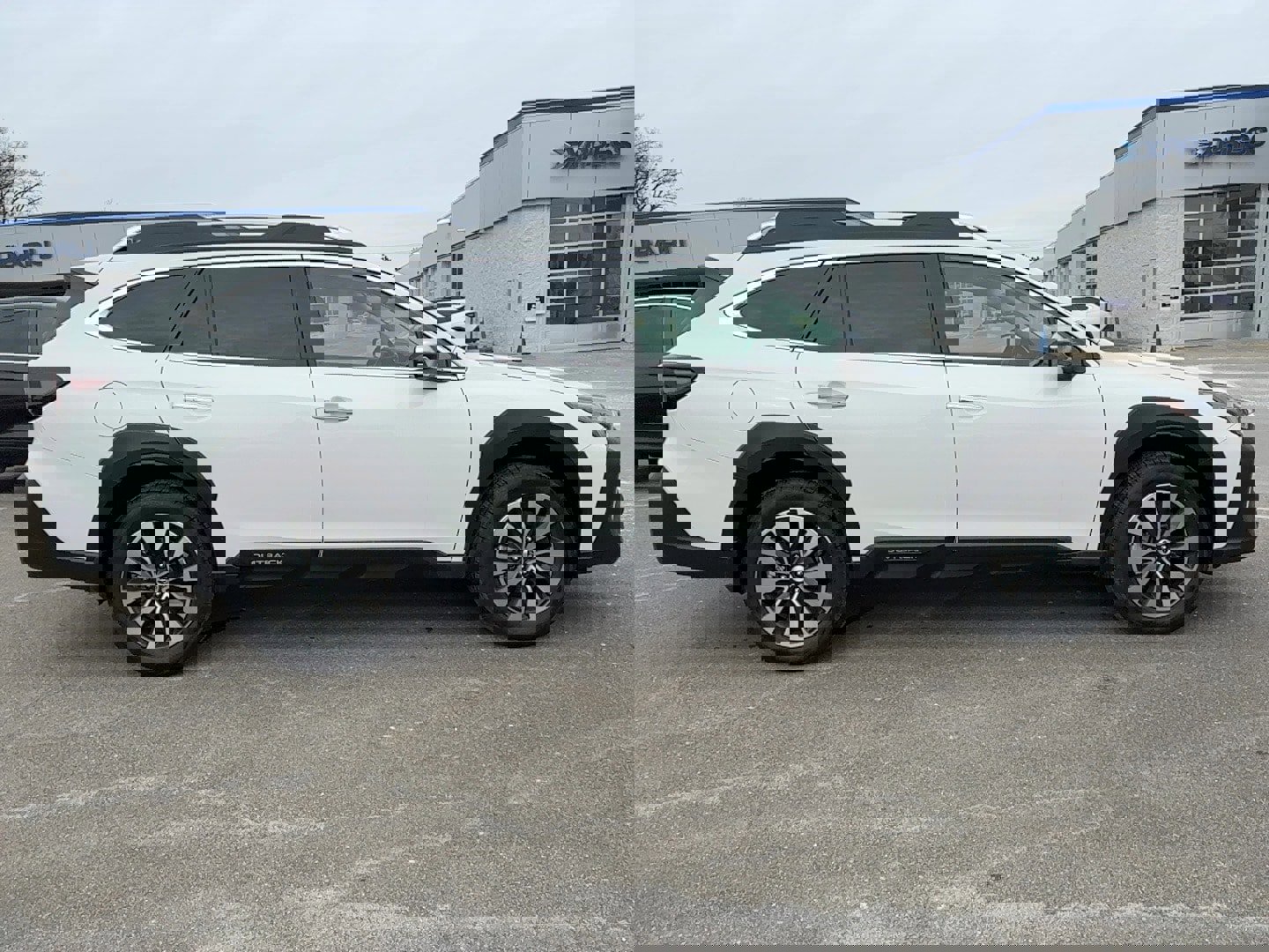 Certified 2024 Subaru Outback Touring XT w/ Popular Package #2 image 8