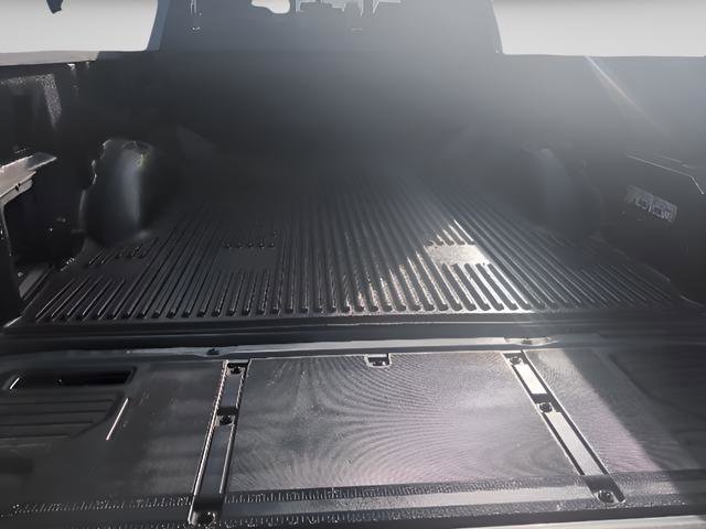 Certified 2023 Ford F150 Platinum w/ Equipment Group 701A High image 22