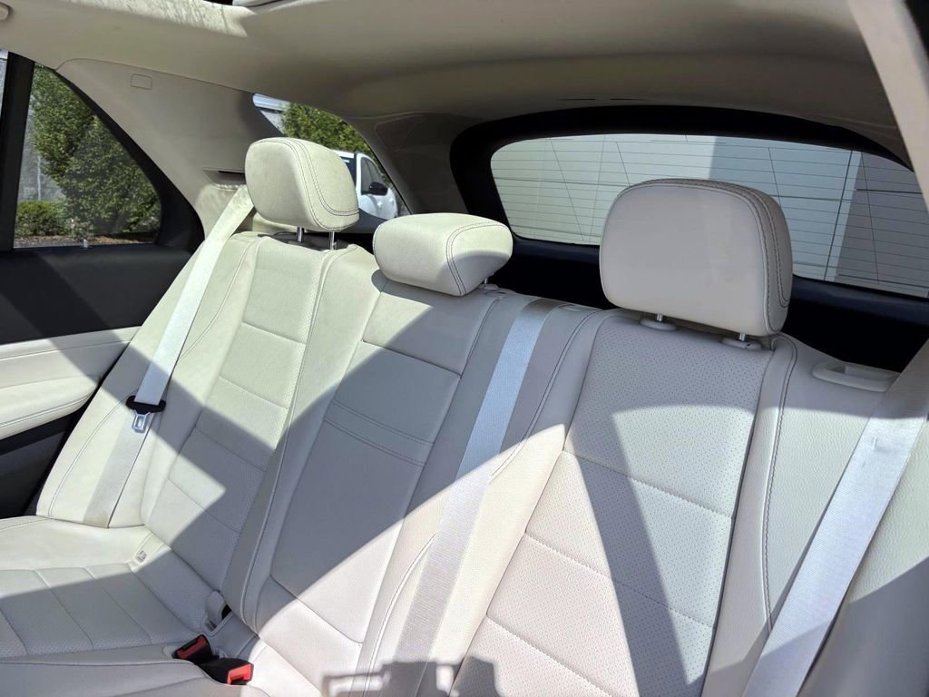 Used 2023 Mercedes-Benz GLE 350 4MATIC image 29