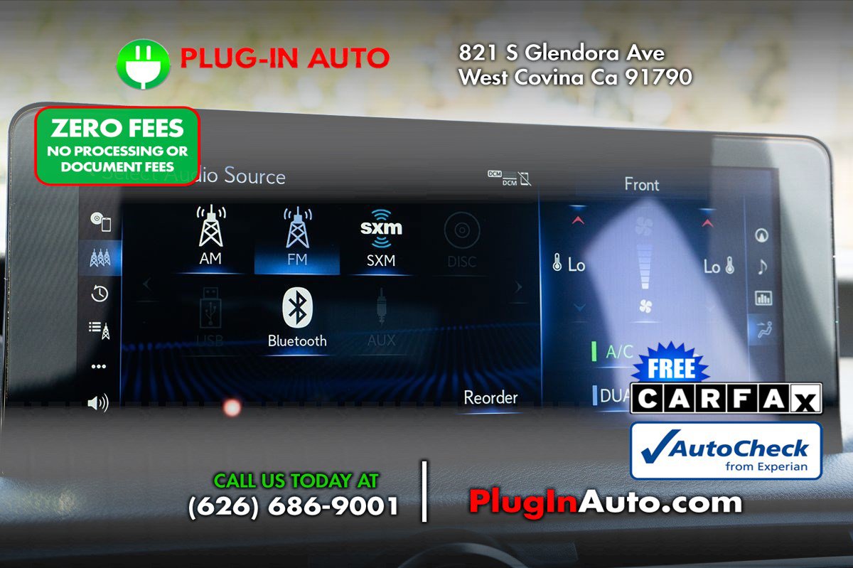 Used 2023 Lexus IS 500 w/ Accessory Package RWD image 36