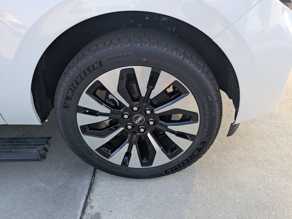 New 2027 Ford Expedition Platinum AWD/4WD image 10