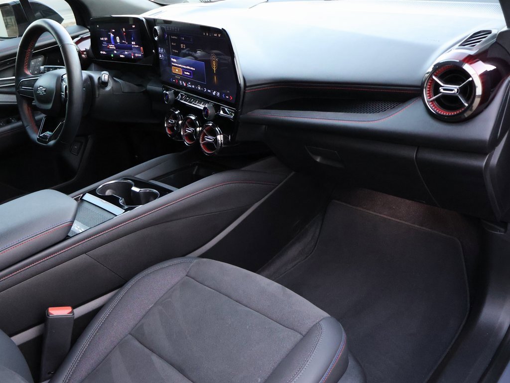 Used 2024 Chevrolet Blazer EV RS image 11