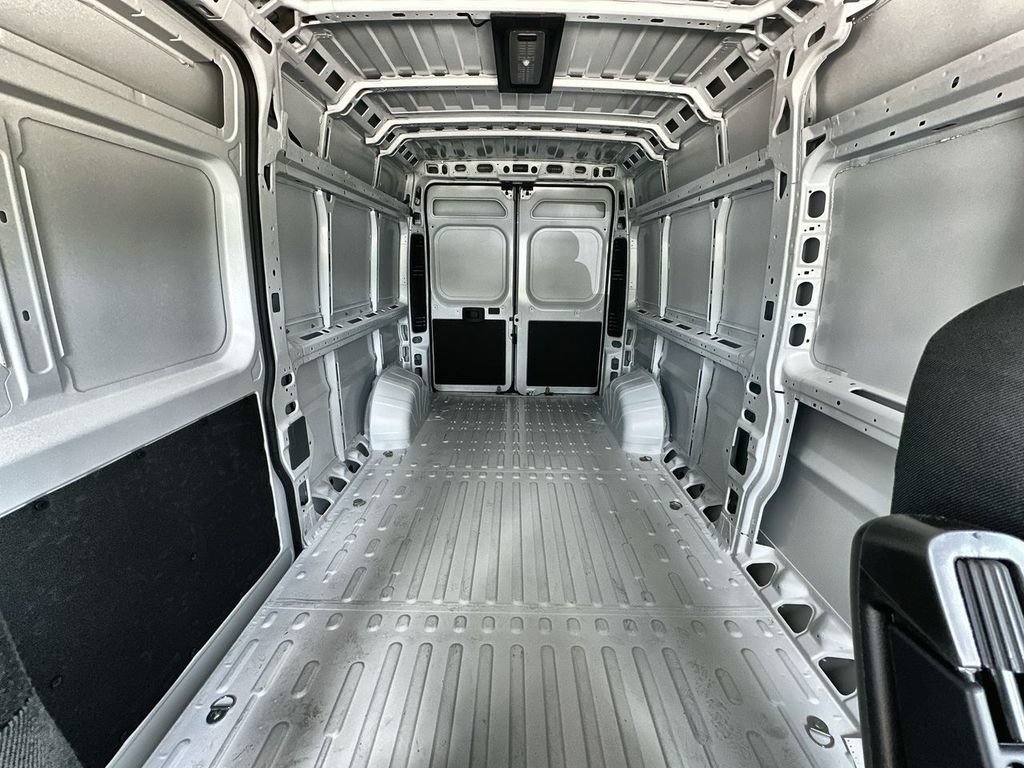 New 2026 RAM ProMaster 3500 w/ Convenience Group FWD image 23