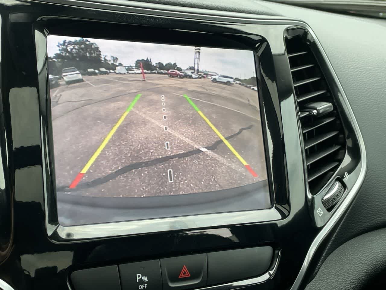 Used 2019 Jeep Cherokee Limited AWD/4WD image 27