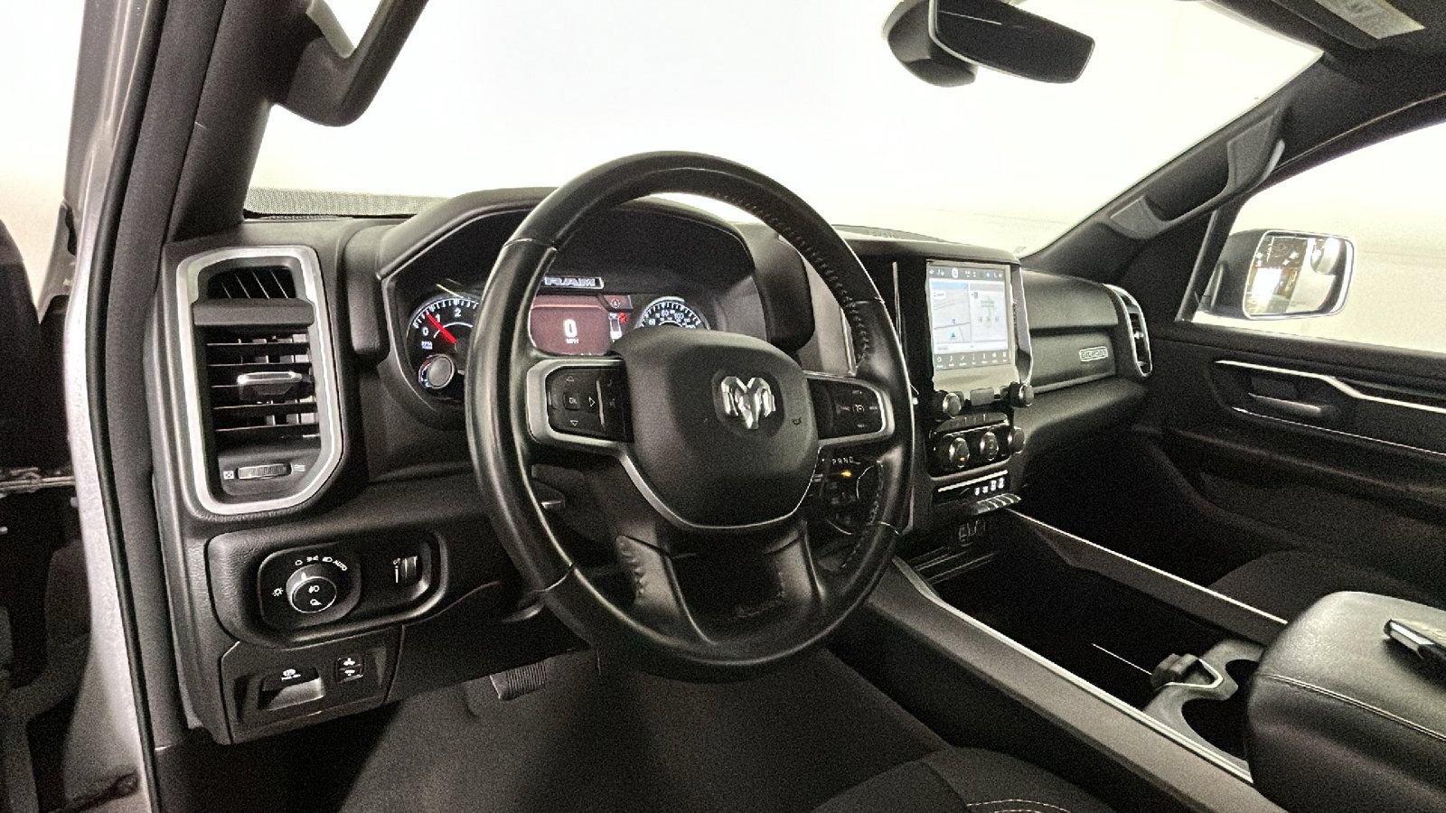 Used 2022 RAM 1500 Big Horn AWD/4WD image 16