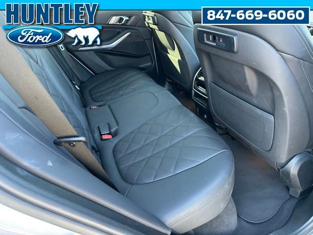 Used 2023 BMW X5 xDrive40i AWD/4WD image 13