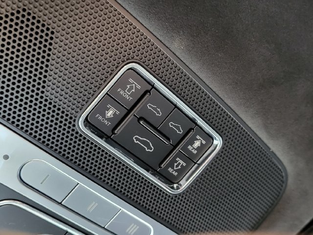 Used 2023 Bentley Flying Spur W12 AWD/4WD image 30