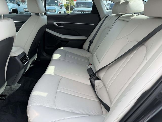 Used 2025 Hyundai Sonata Limited FWD image 11