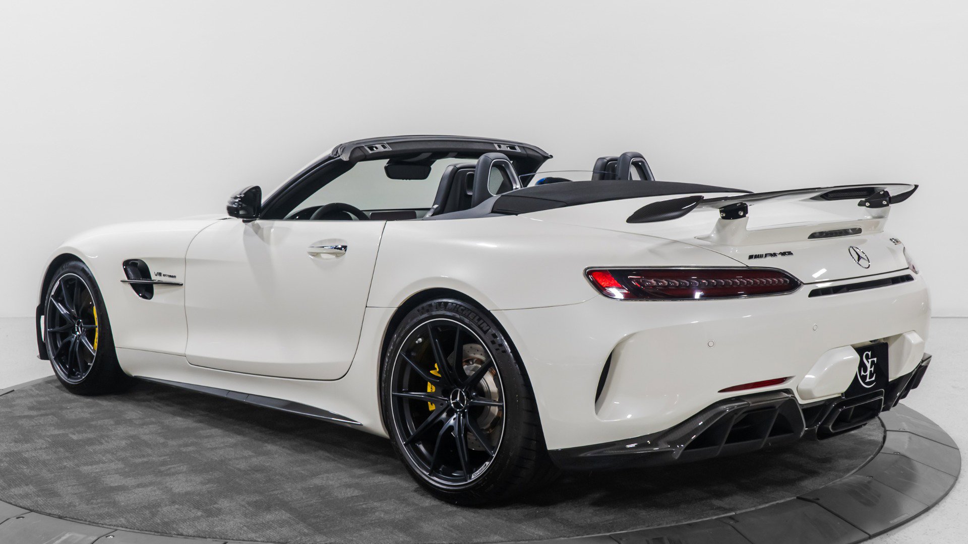 Used 2020 Mercedes-Benz AMG GT R image 5