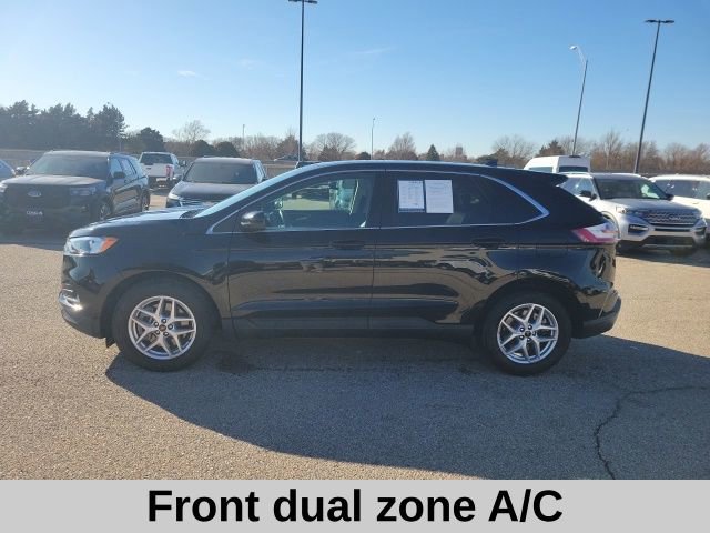 Used 2024 Ford Edge SEL image 3