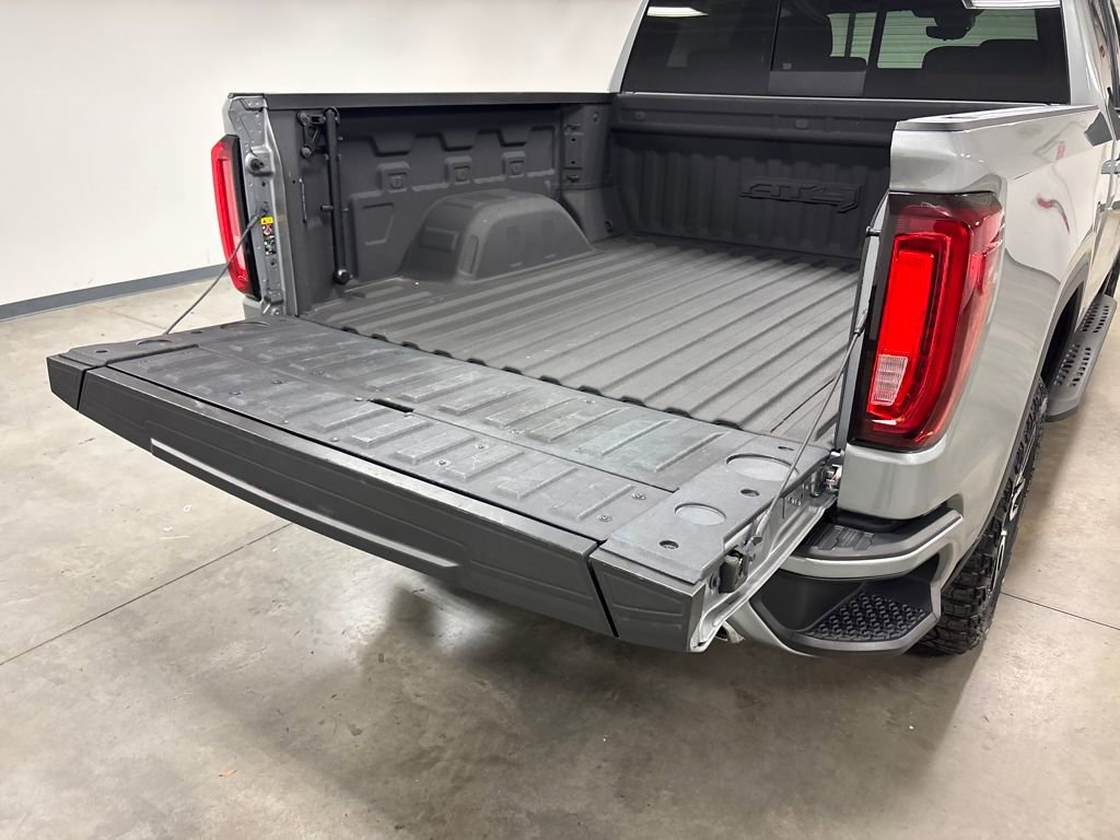 Used 2023 GMC Sierra 1500 AT4 w/ Technology Package image 20