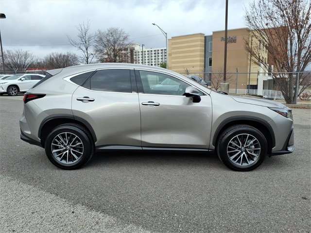 Used 2025 Lexus NX 350 AWD w/ Premium Package image 2