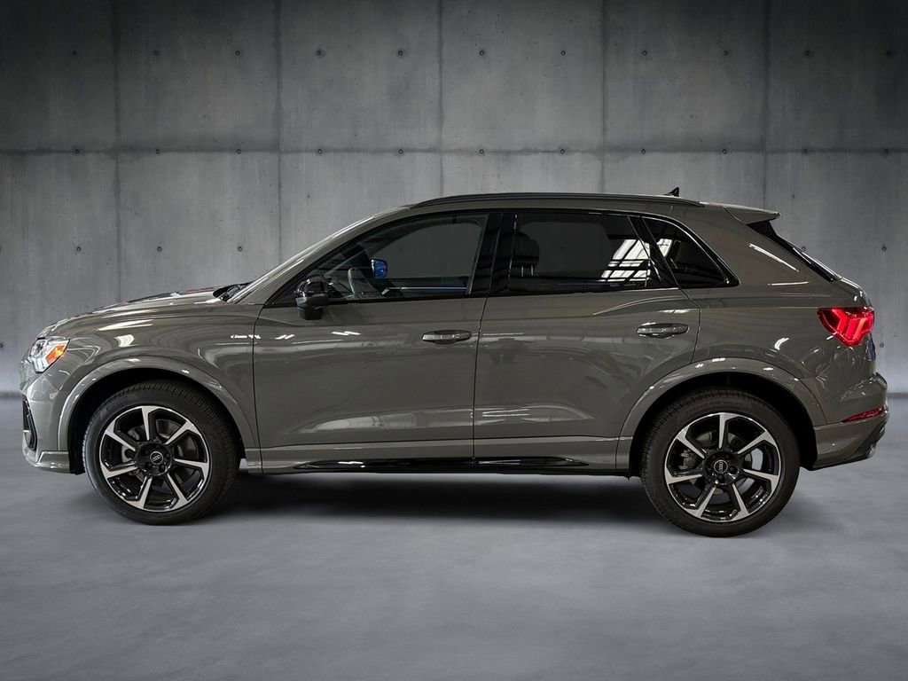 Used 2025 Audi Q3 2.0T Premium Plus w/ Premium Plus Package image 2