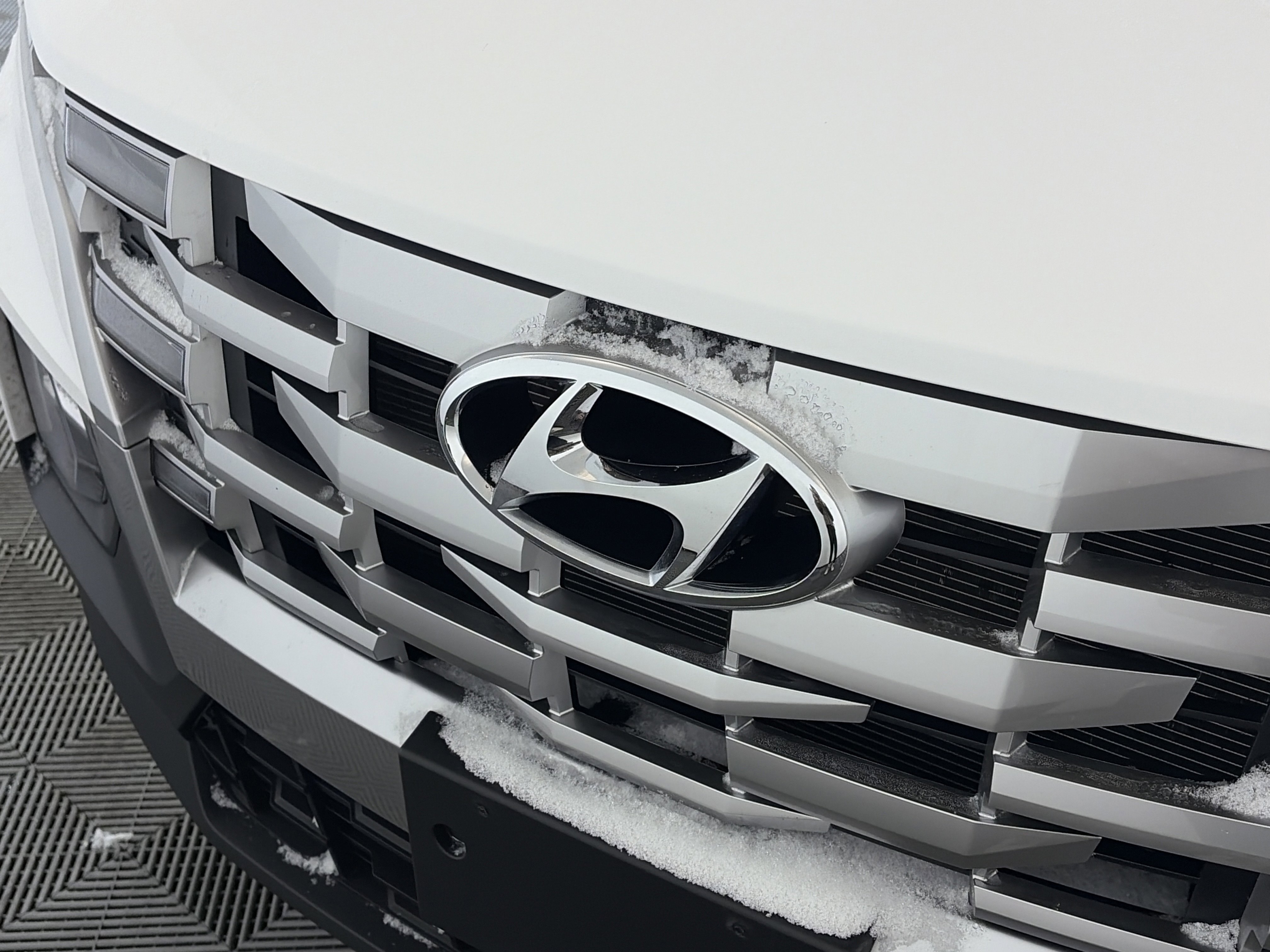 Certified 2023 Hyundai Santa Cruz SEL image 15