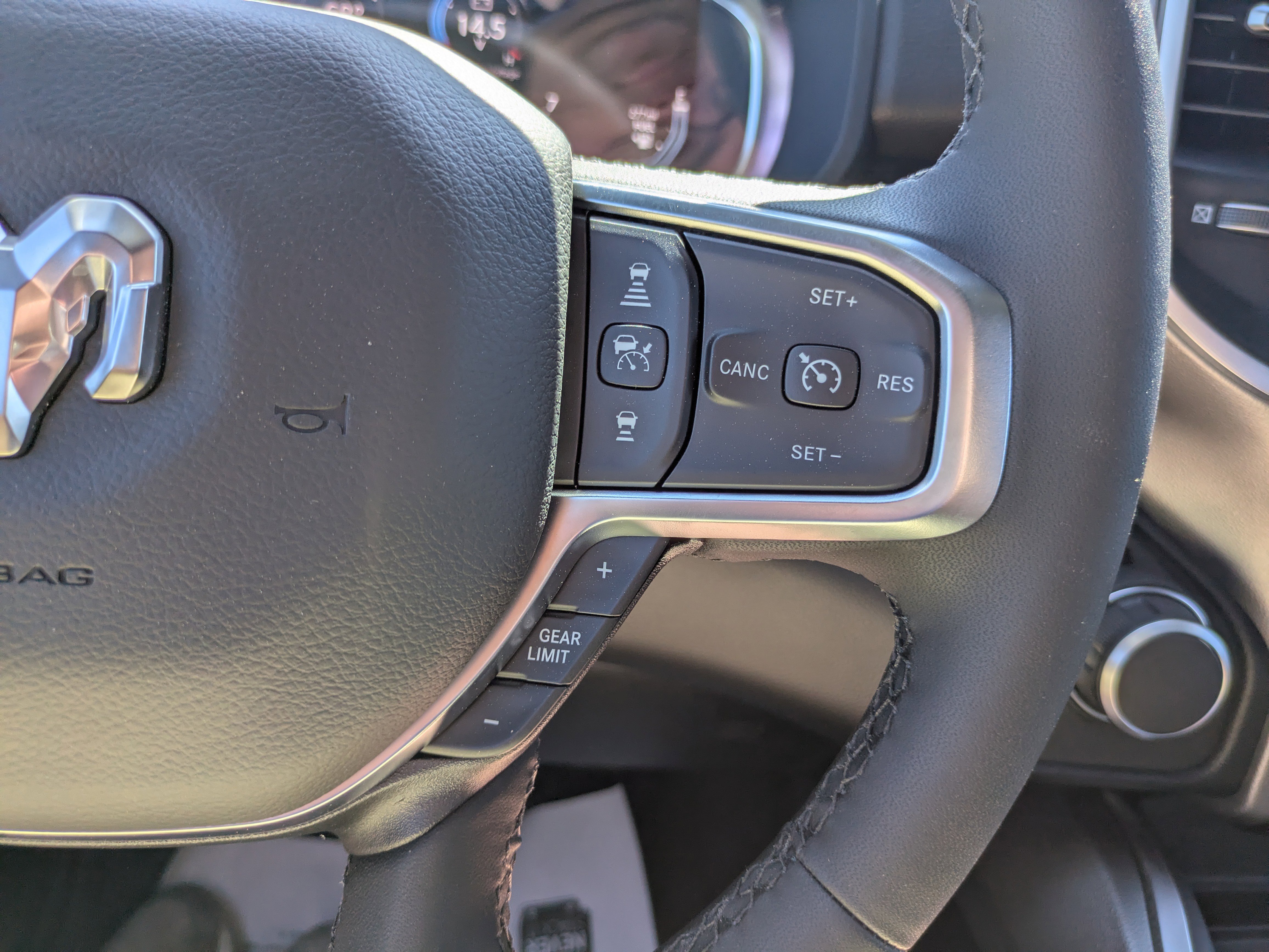 New 2026 RAM 1500 Big Horn AWD/4WD image 22
