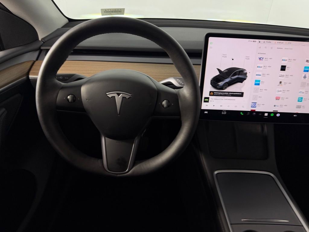 Used 2024 Tesla Model Y Long Range image 12