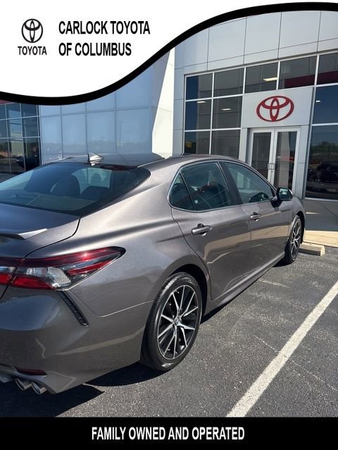 Used 2023 Toyota Camry SE AWD/4WD image 6