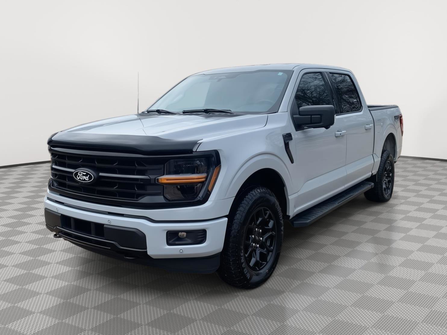 Used 2024 Ford F150 XLT w/ Equipment Group 302A MID image 4