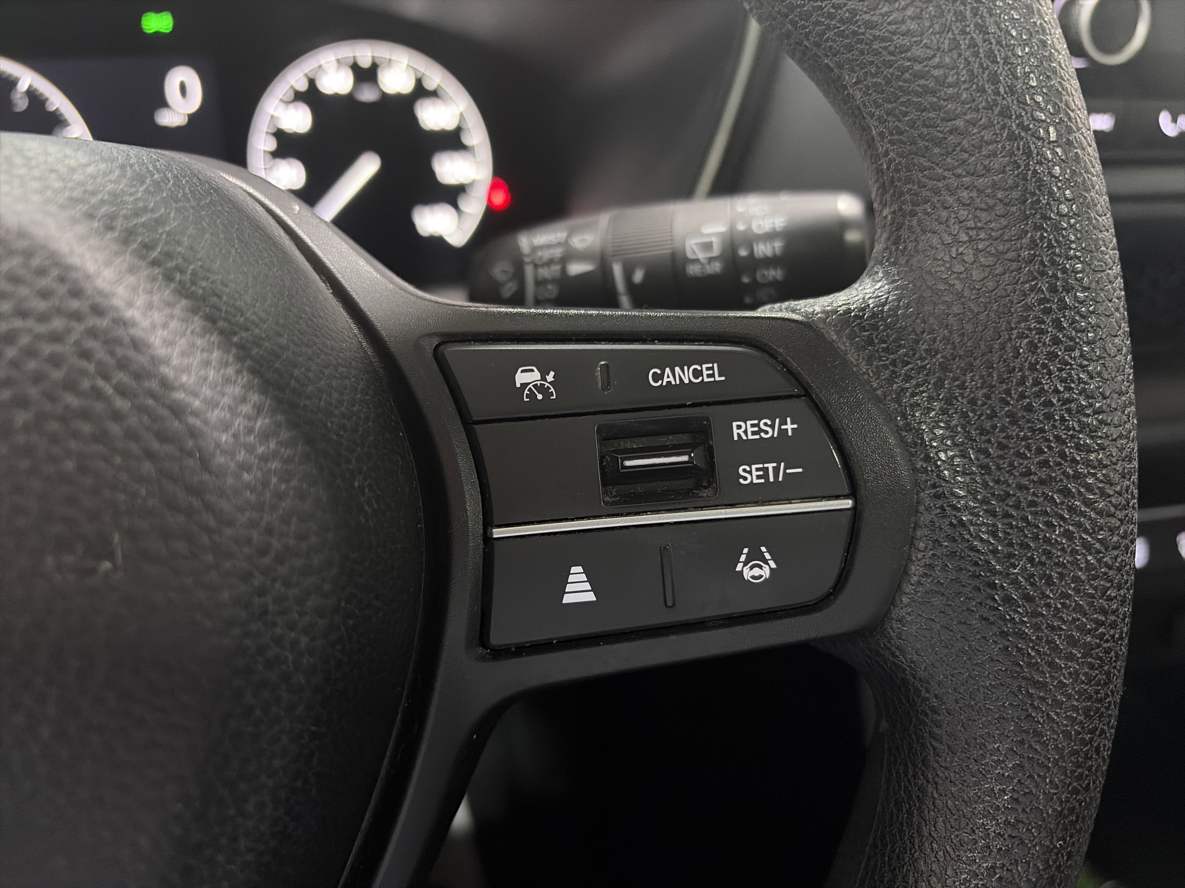 Used 2023 Honda CR-V EX image 17