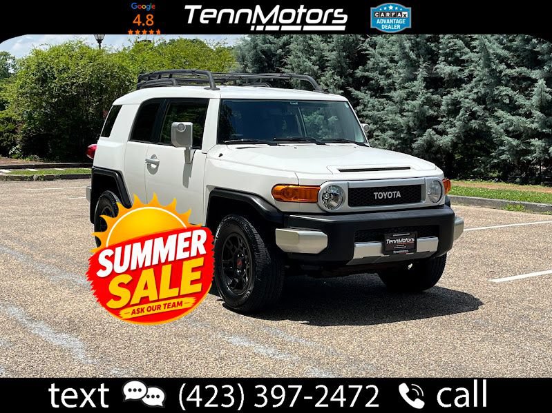 Used 2014 Toyota FJ Cruiser 4WD w/ Convenience Package video 1