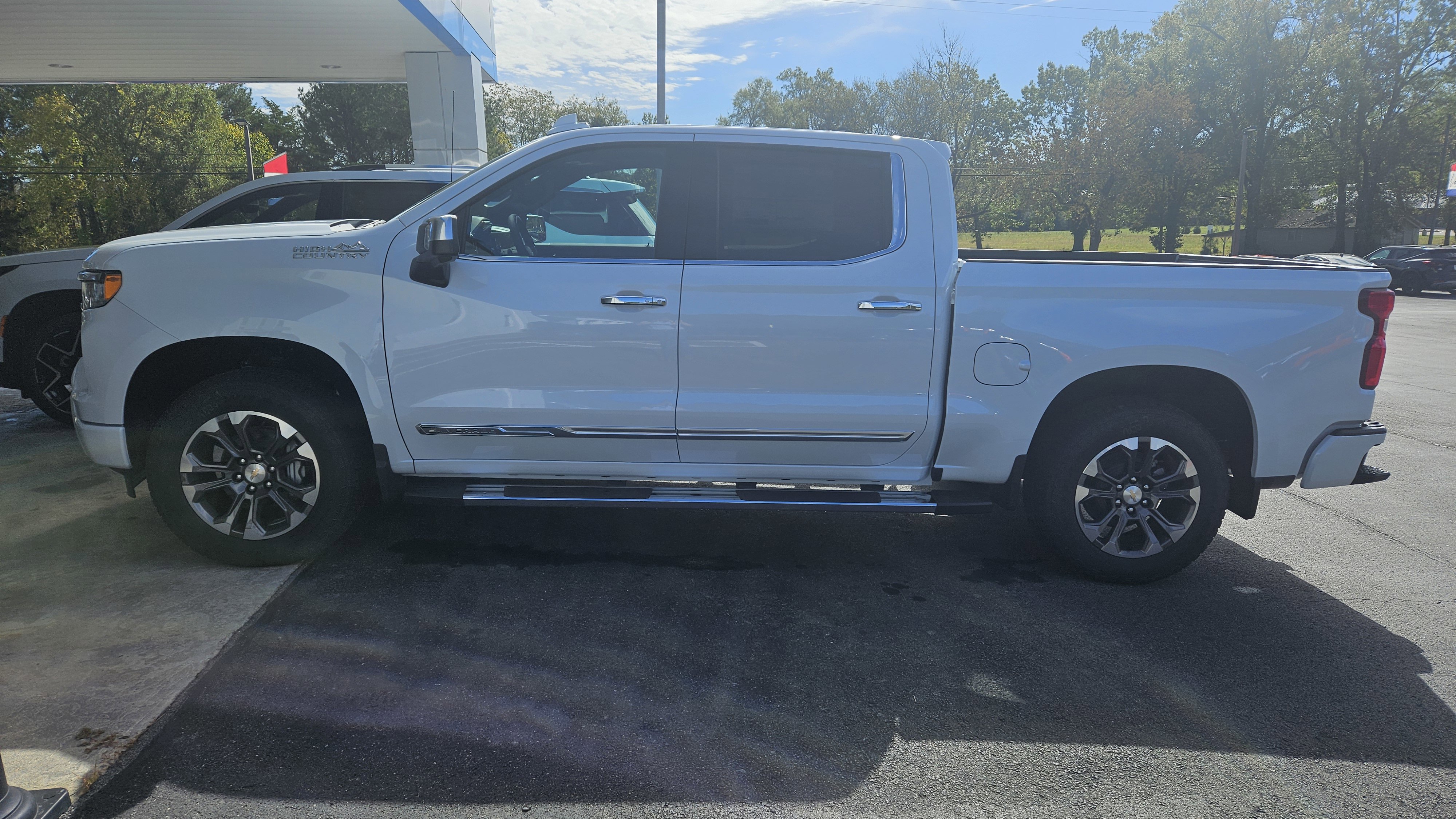 New 2026 Chevrolet Silverado 1500 High Country w/ Technology Package image 1