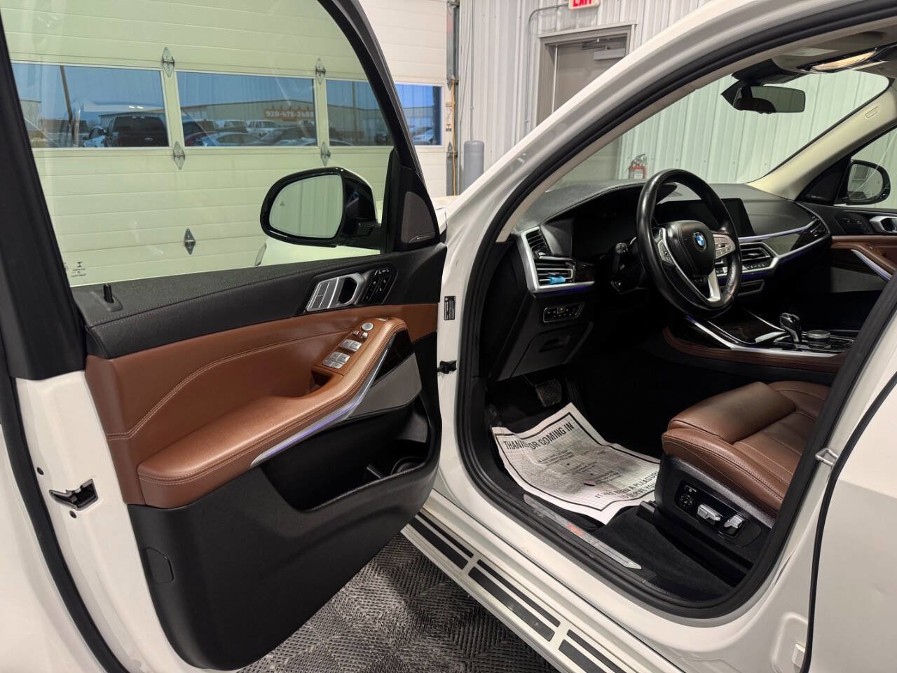 Used 2021 BMW X7 xDrive40i w/ Premium Package image 6