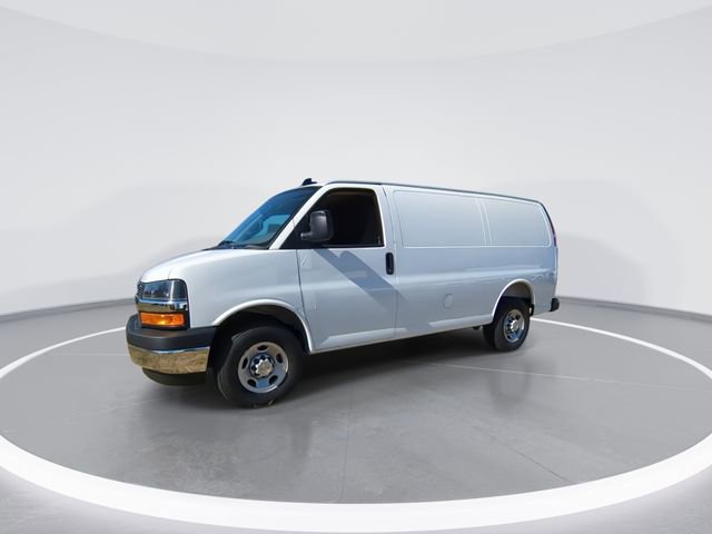 New 2025 Chevrolet Express 2500 Work Van w/ Driver Convenience Package image 5