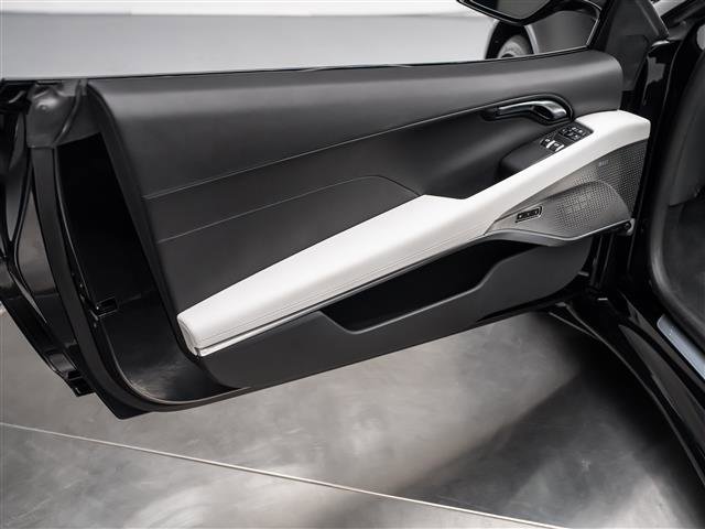 New 2025 Lotus Emira image 16