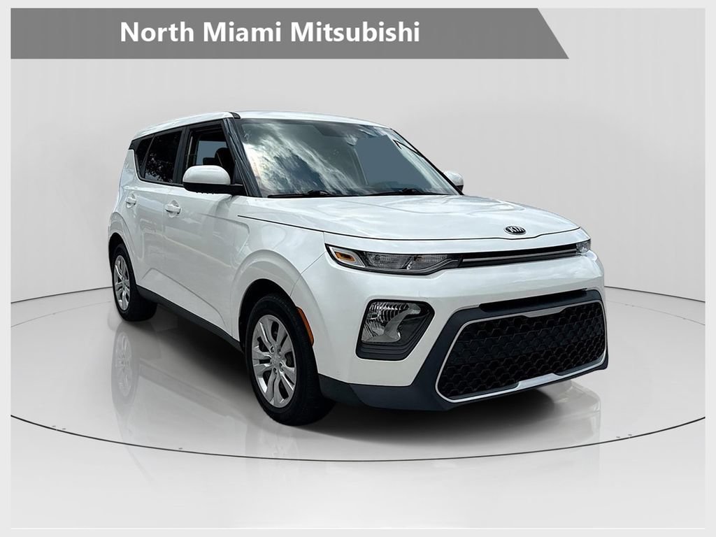 Used 2020 Kia Soul LX FWD image 1