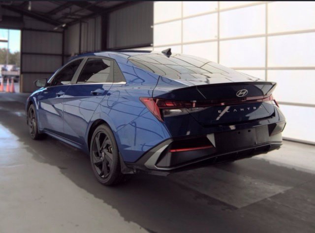 Used 2026 Hyundai Elantra SEL Sport Premium FWD image 6