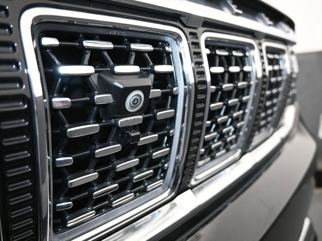 Used 2024 Jeep Grand Wagoneer L 4WD image 60