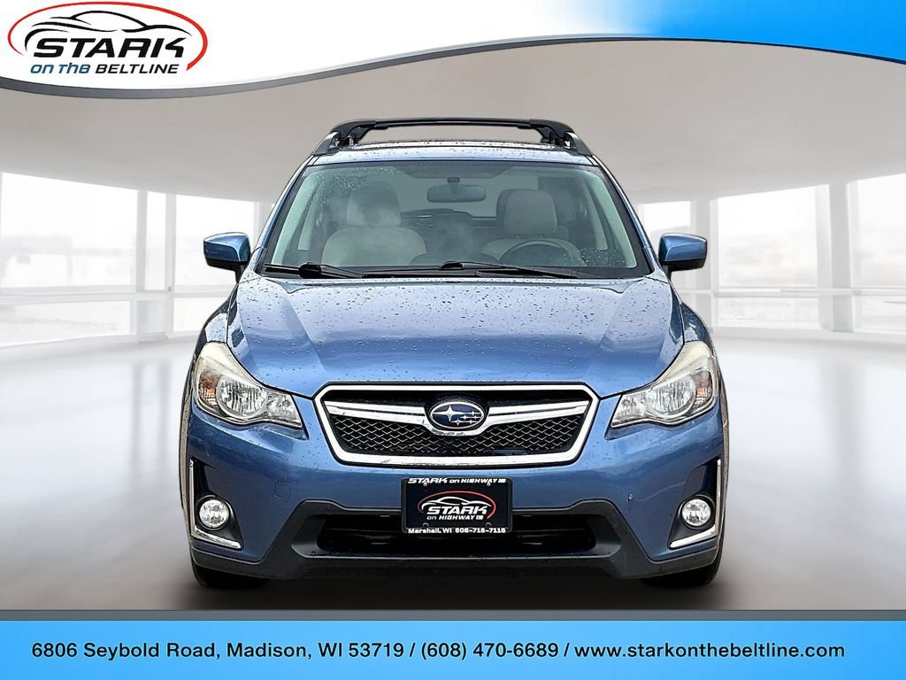 Used 2017 Subaru Crosstrek 2.0i Premium w/ Moonroof Package AWD/4WD image 2