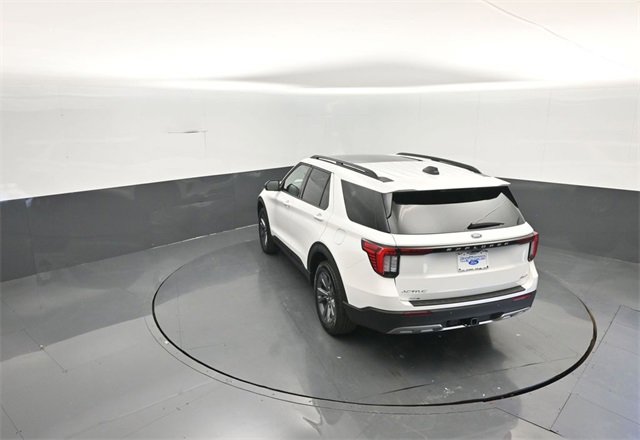 New 2026 Ford Explorer Active image 26