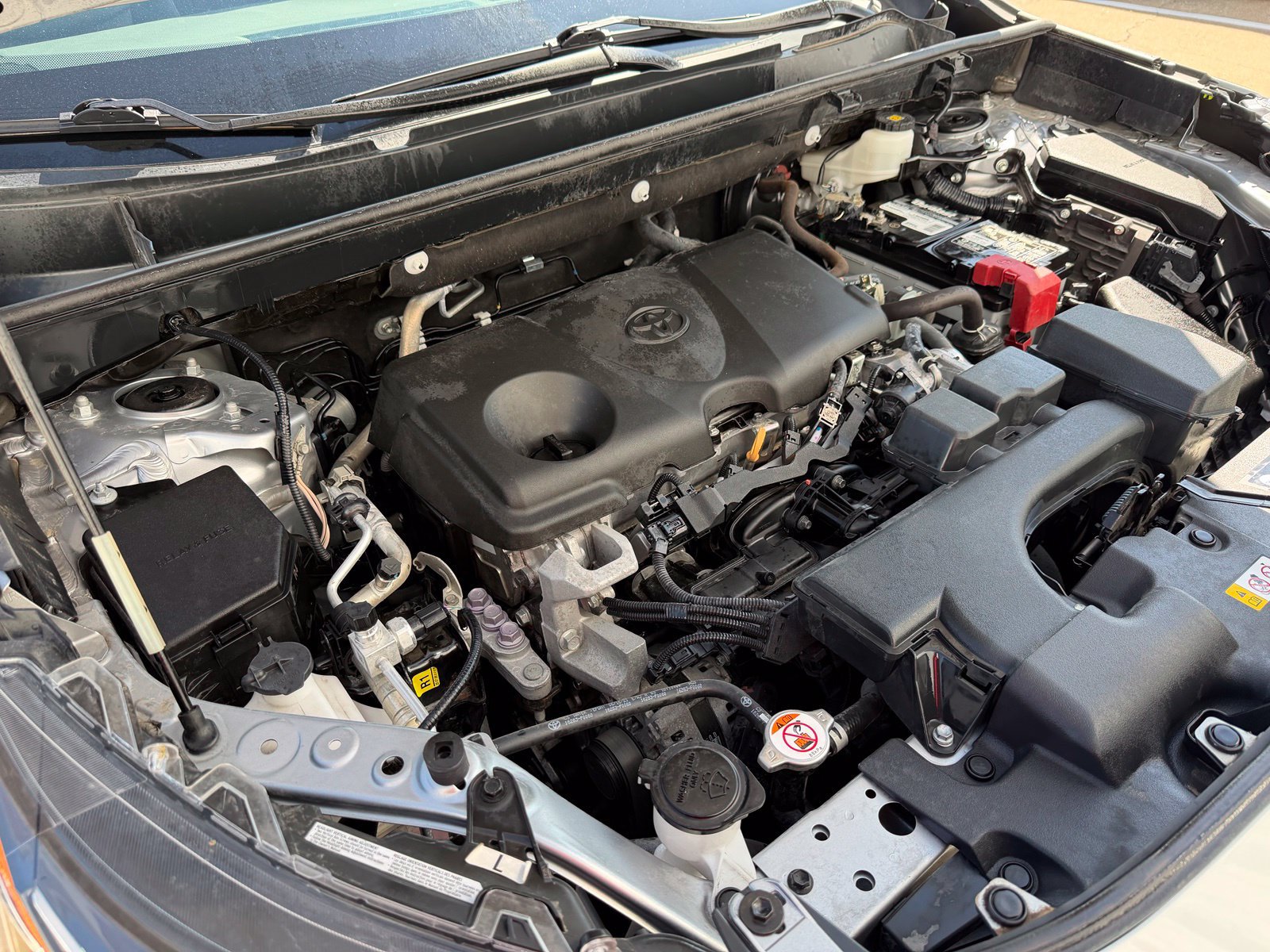 Used 2023 Toyota RAV4 XLE Premium AWD/4WD image 39