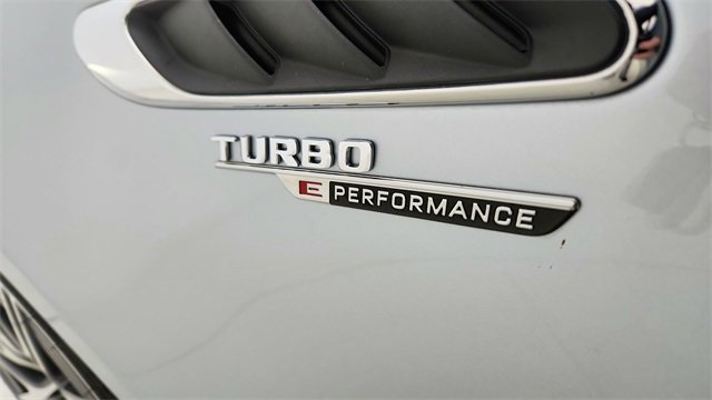 Used 2024 Mercedes-Benz C 63 AMG S image 19