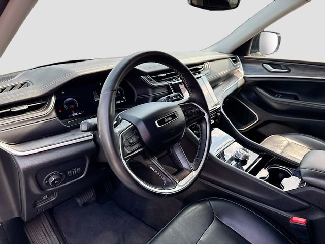 Used 2022 Jeep Grand Cherokee L Limited image 10