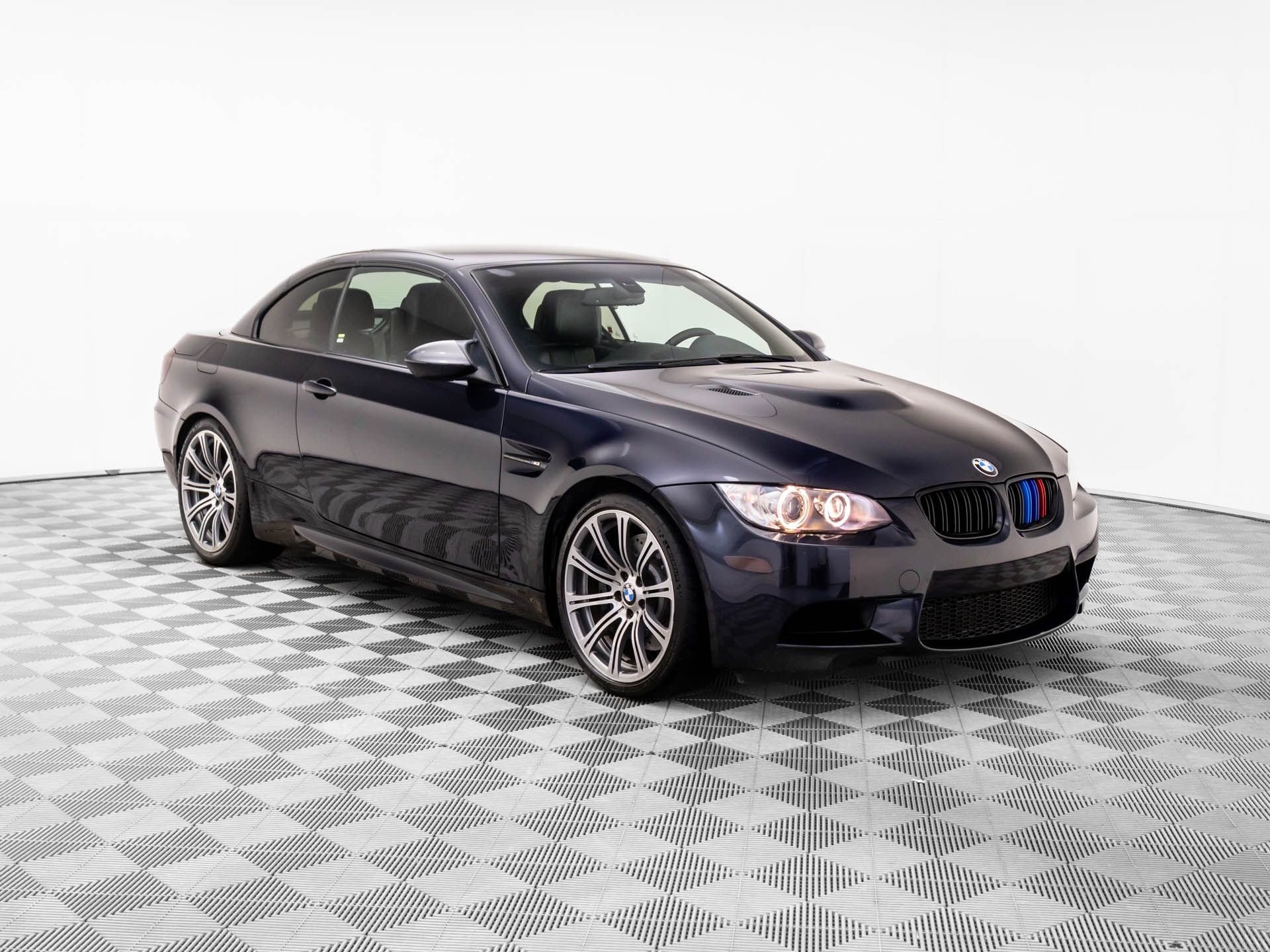 Used 2013 BMW M3 Convertible image 6