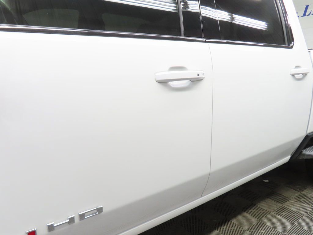 Used 2025 GMC Sierra 2500 AT4 AWD/4WD image 38