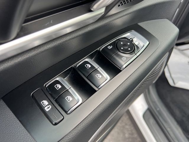 Certified 2025 Kia Telluride S image 32