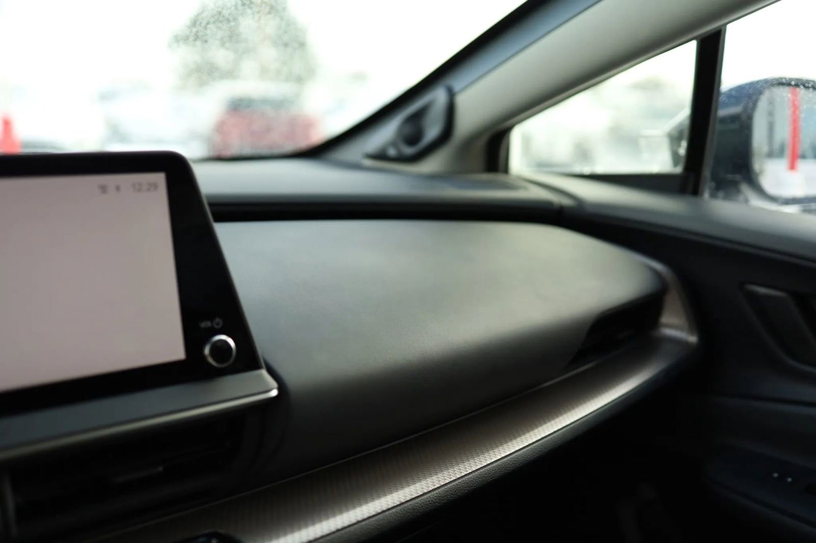 Used 2024 Toyota Prius Limited image 26