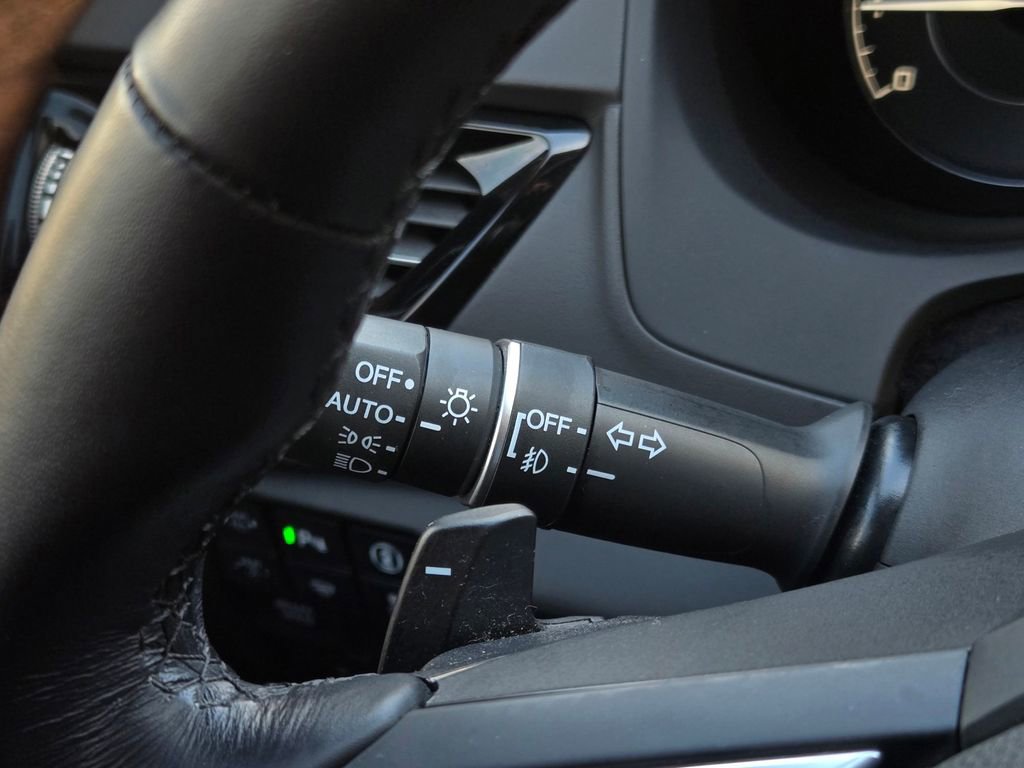 Used 2023 Acura RDX AWD w/ Advance Package image 33