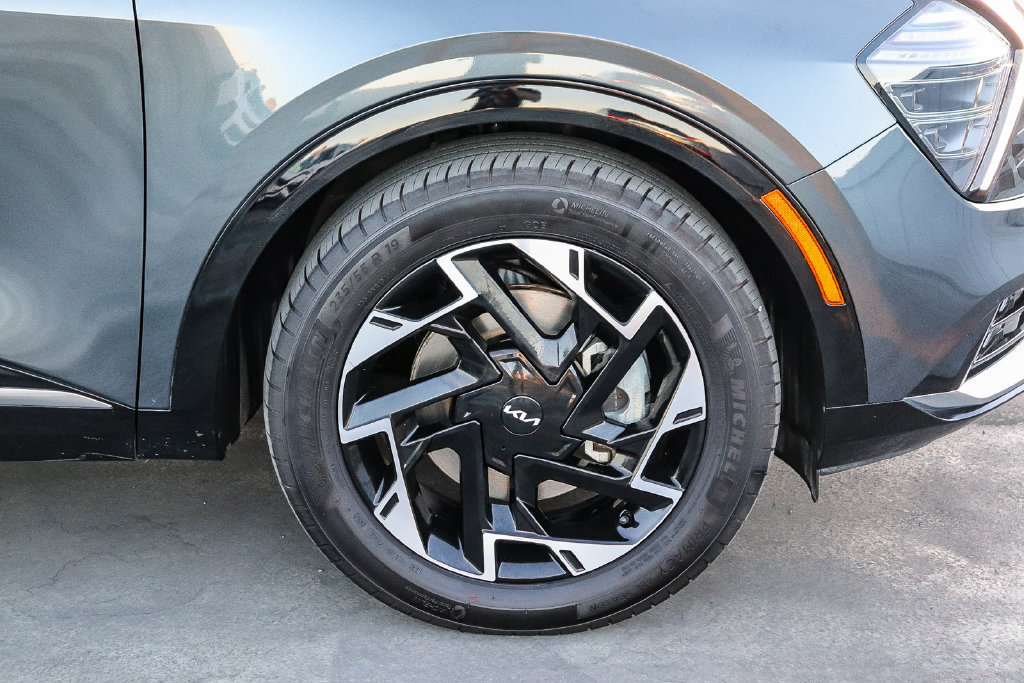 Used 2023 Kia Sportage SX FWD image 11