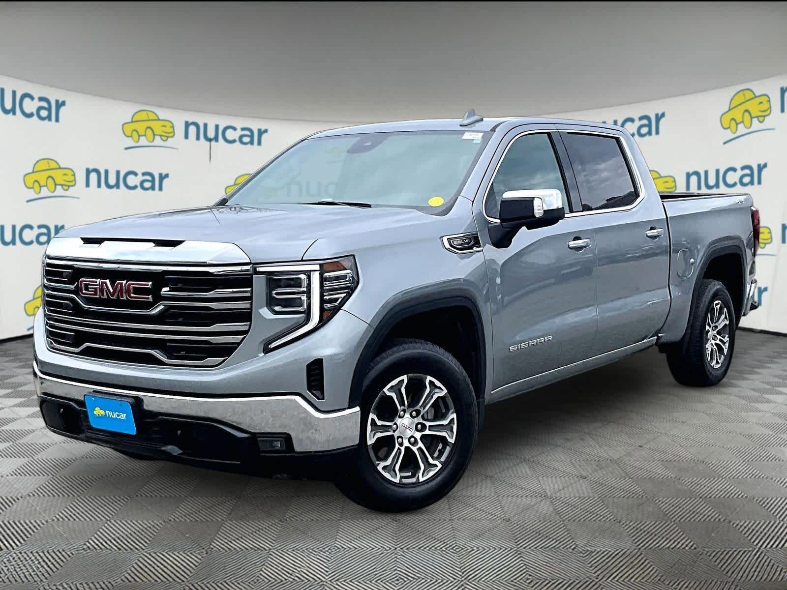 Used 2025 GMC Sierra 1500 SLT AWD/4WD image 3